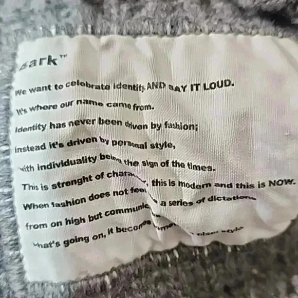 Bark womens Toggle Wool Blend Heavy Coat. Size Large - Picture 5 of 10